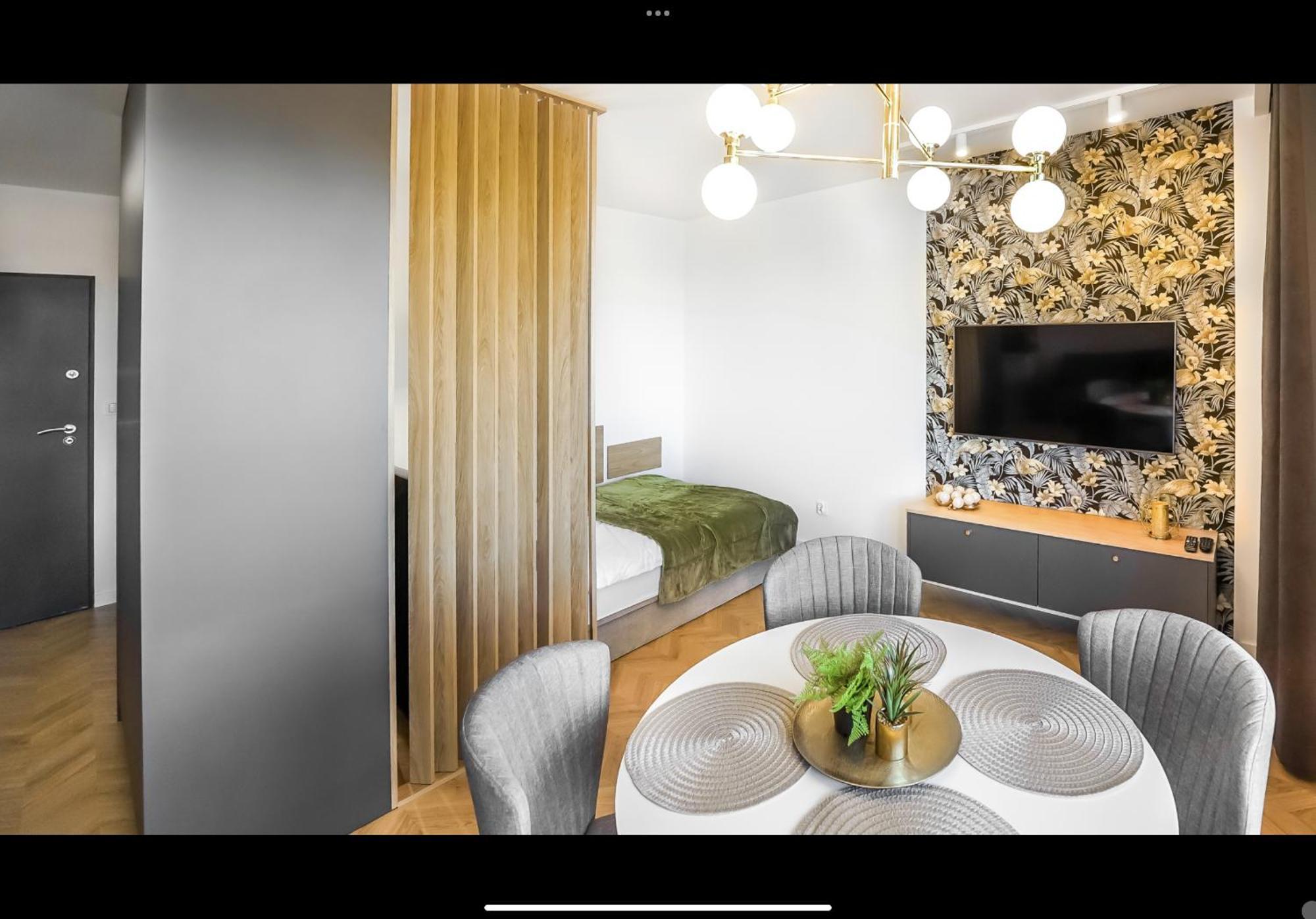 Apartament Grey 4Styles Z Miejscem Postojowym W Garazu Podziemnym Apartment Torun Exterior photo